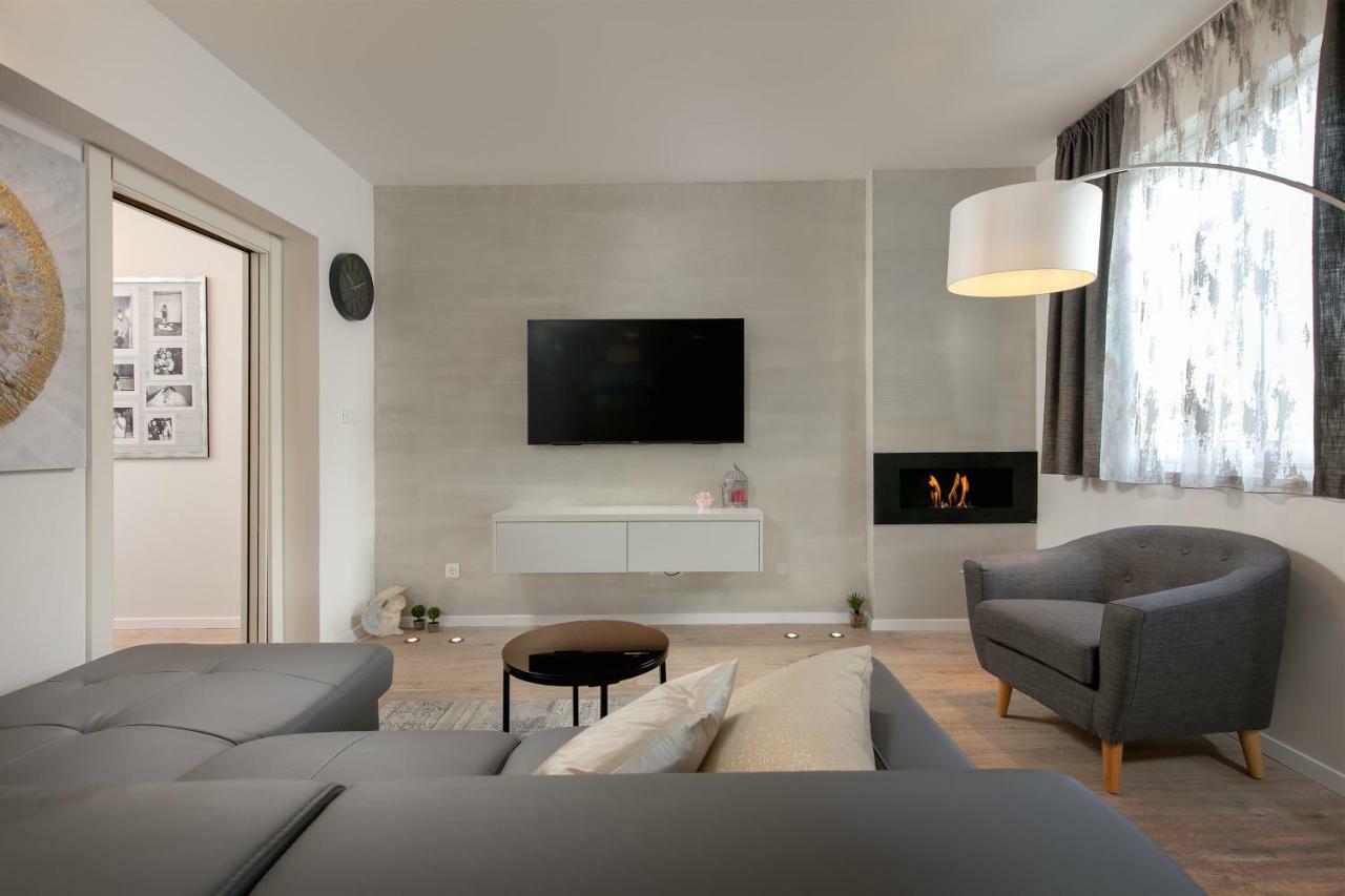 Luxury Apartments Argola Ποντστράνα Εξωτερικό φωτογραφία